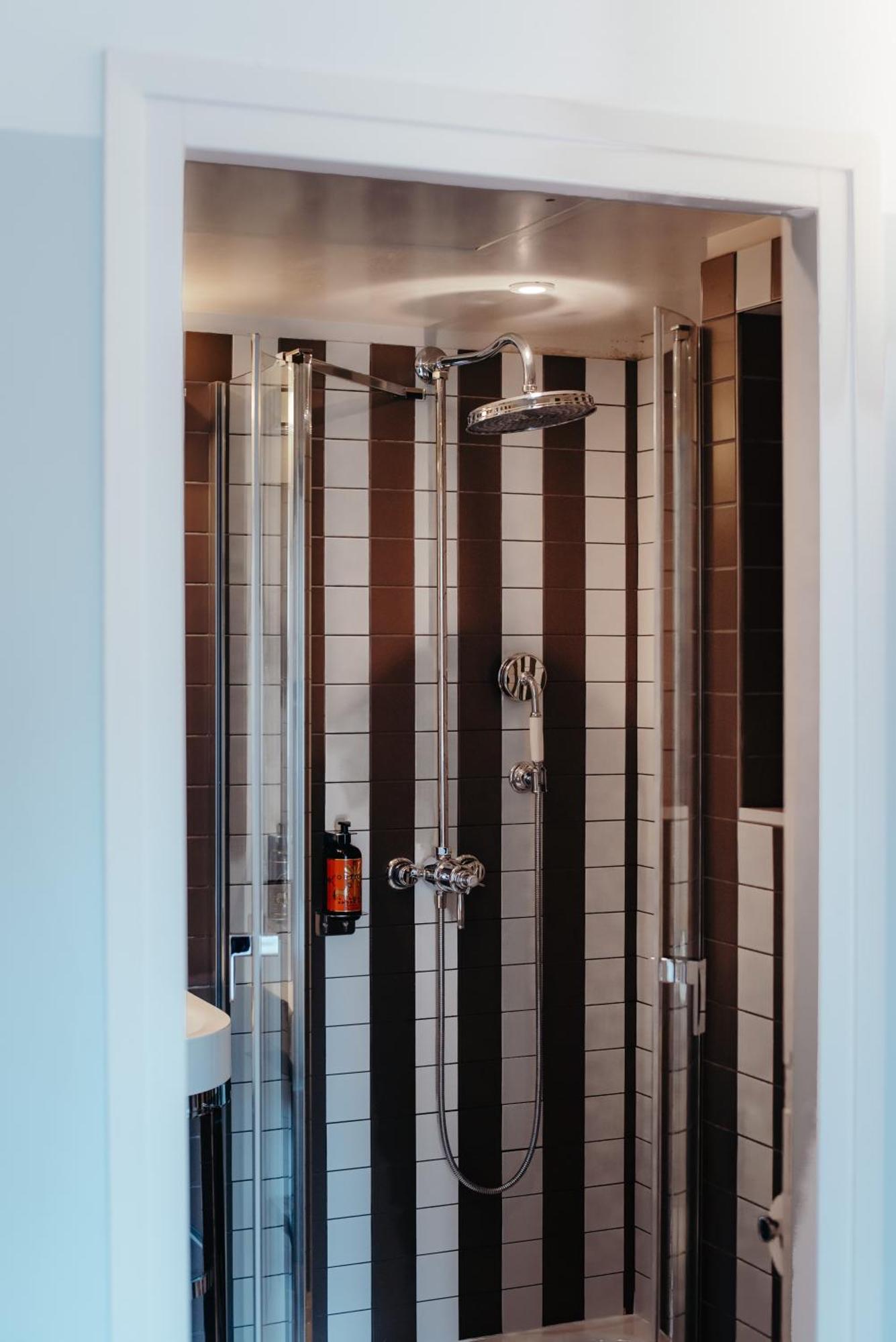 Hotel Eiffel Blomet Paris Ngoại thất bức ảnh